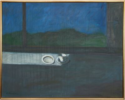 Kaffibolli á gólfinu