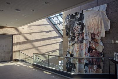 Er einhver Íslendingur að vinna hér?